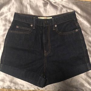 NWOT Gap High Rise Dark Wash Denim Shorts!